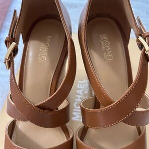 Michael Kors Women's Tan Sandals
